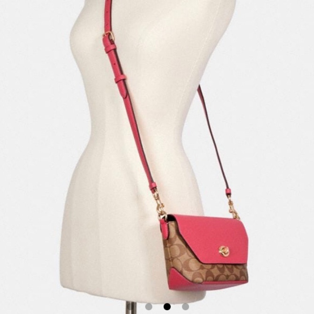 NEW COACH Karlee In Signature Canvas  Crossbody Bag in Khaki Fuschia Color